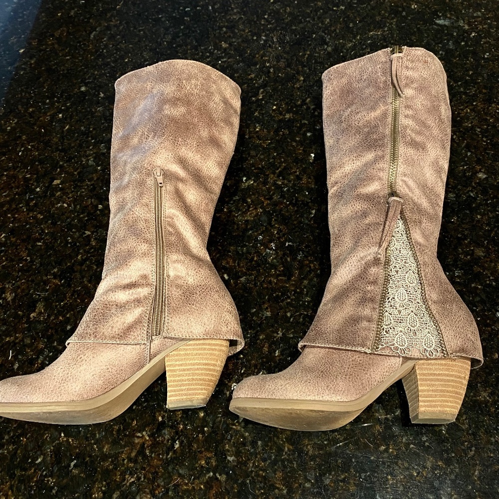 Not Rated Sassy Classy Boots